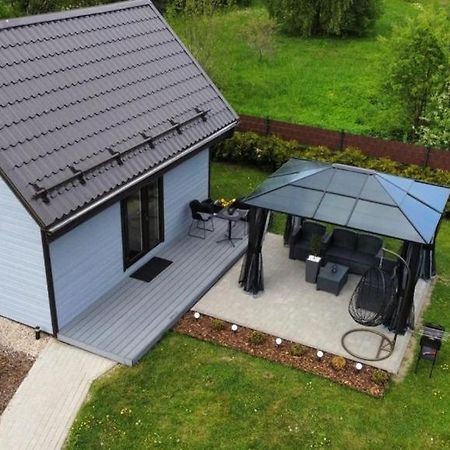 Вилла Tiny House Цесис Экстерьер фото