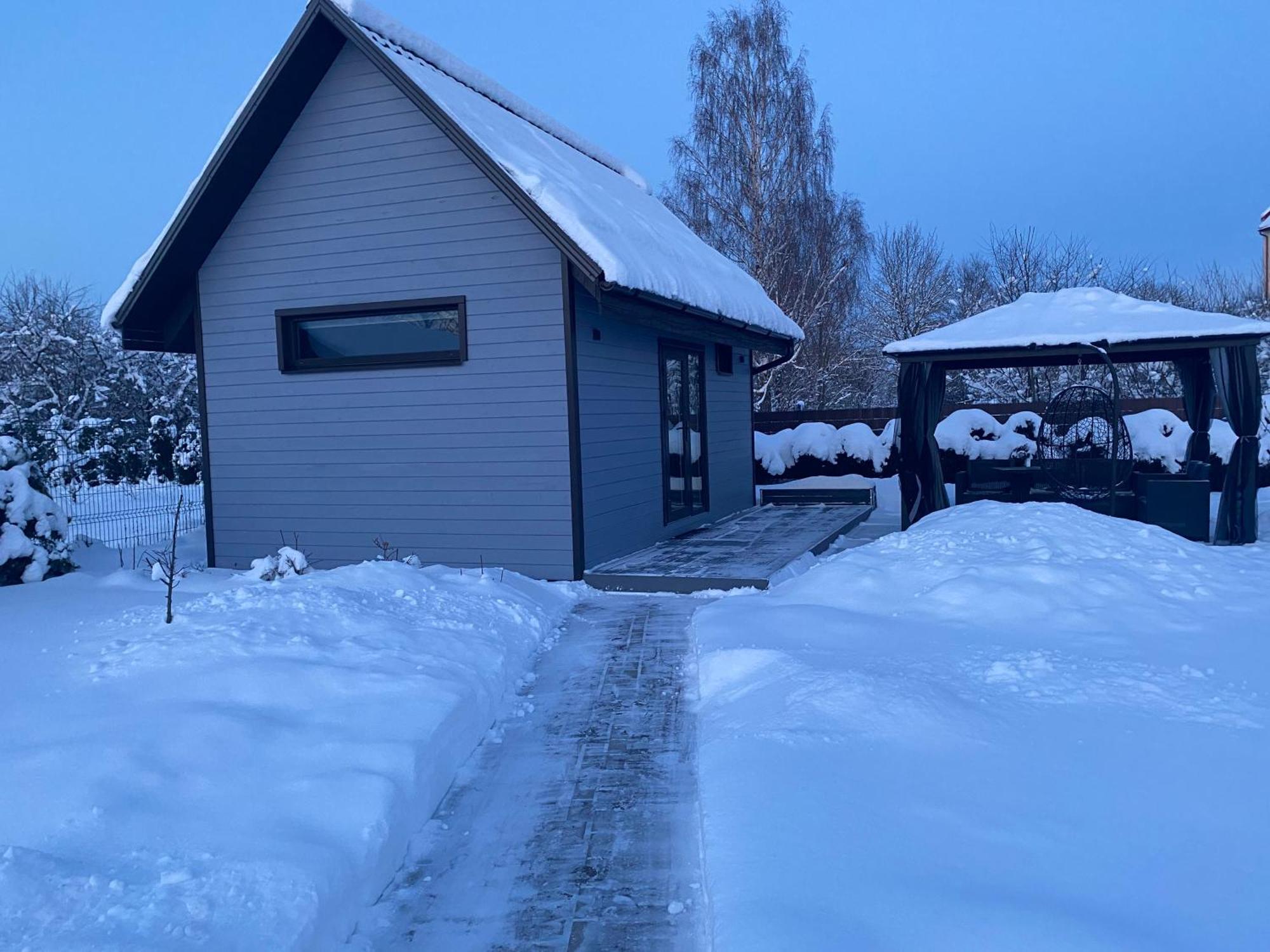 Вилла Tiny House Цесис Экстерьер фото